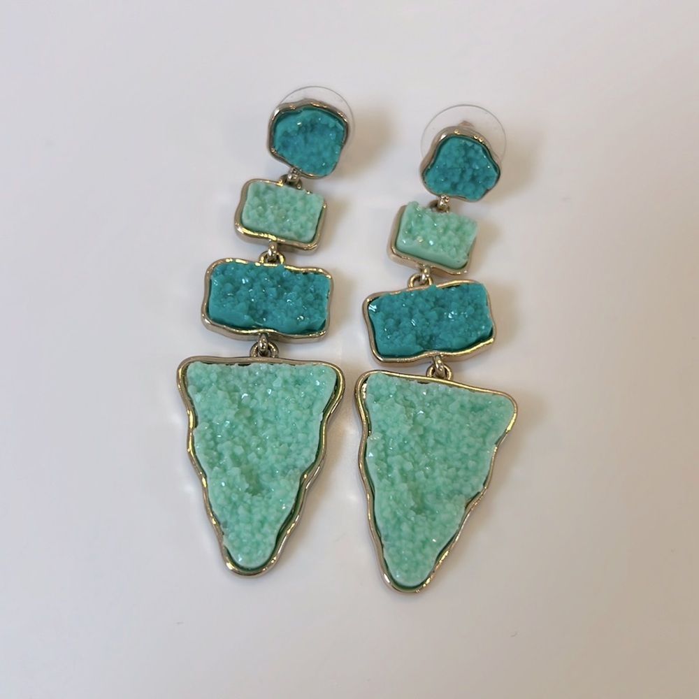 Bauble Bar turquoise drop earrings